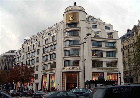 louis vuitton hotel in paris|louis vuitton hotel paris inside.